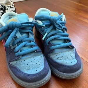 Nike Kids Teal and Navy Sneakers